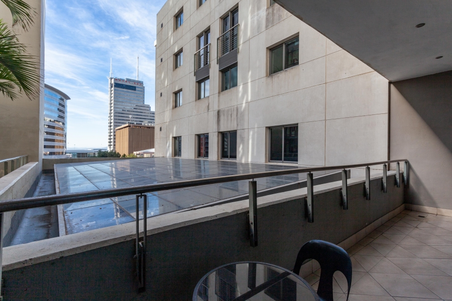 1 Bedroom Property for Sale in Cape Town City Centre Western Cape